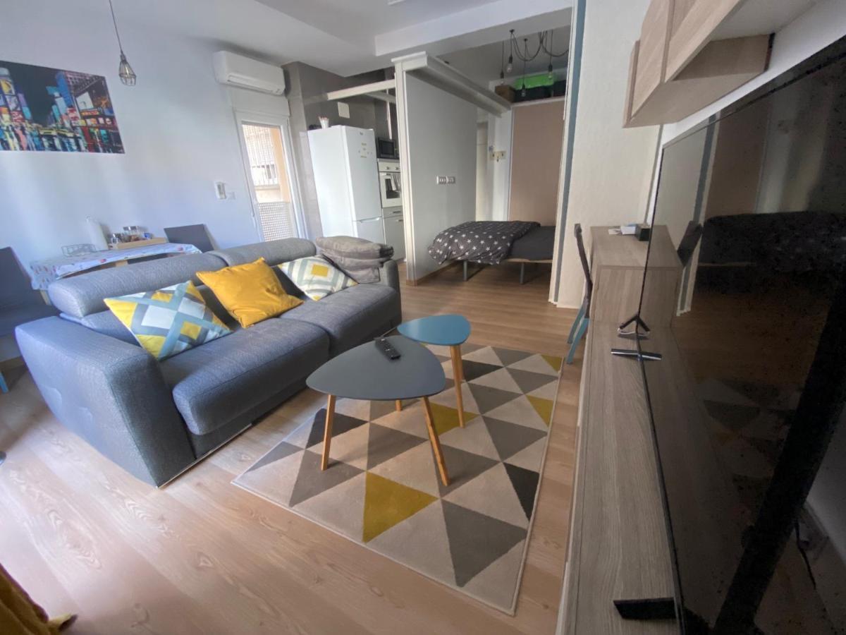Nerale Loft Downtown Plaza Mercado لوغرونيو المظهر الخارجي الصورة